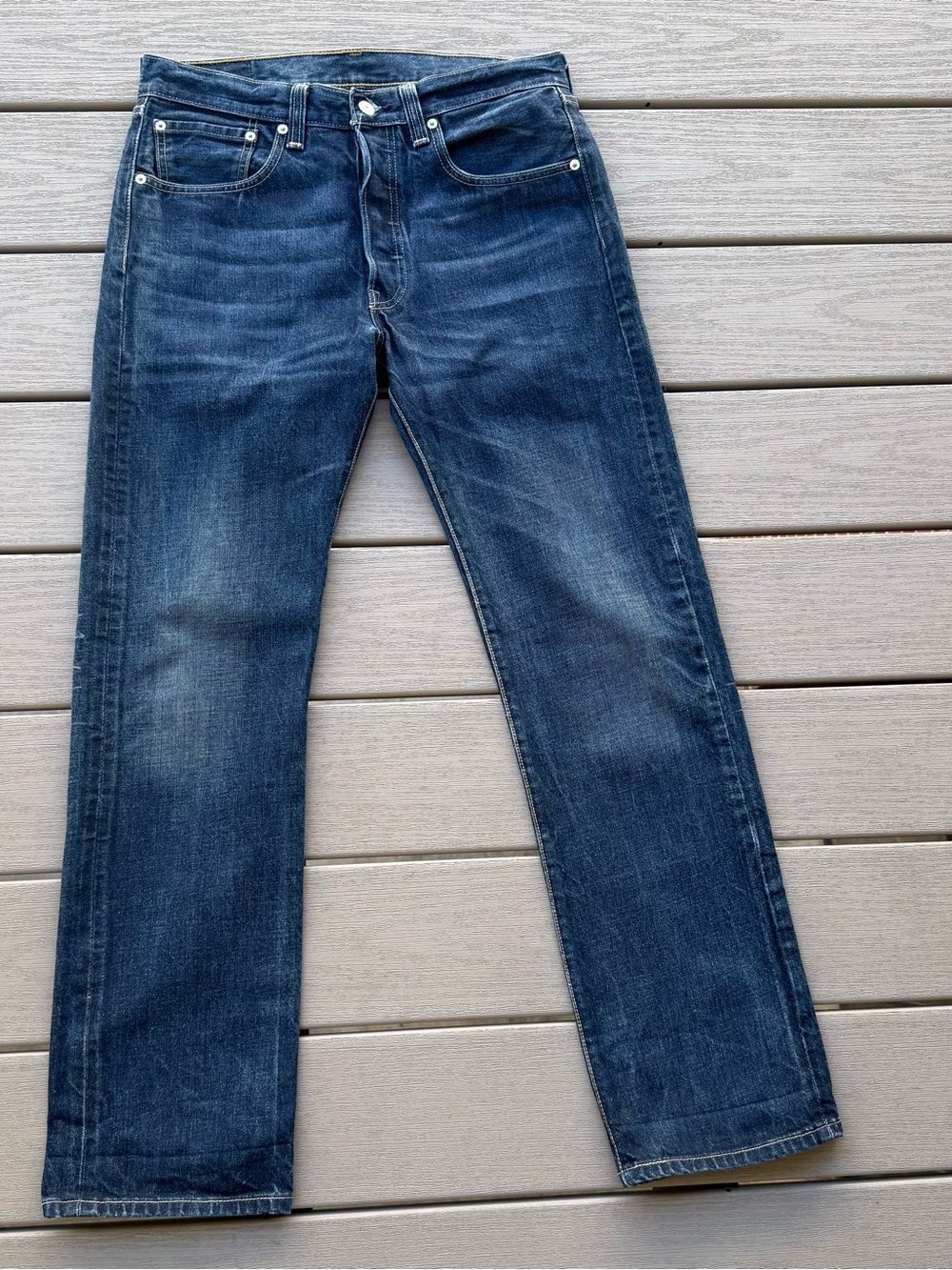 Levi's 501 Original Straight Leg Jeans 32x32 Button Fly Medium Wash